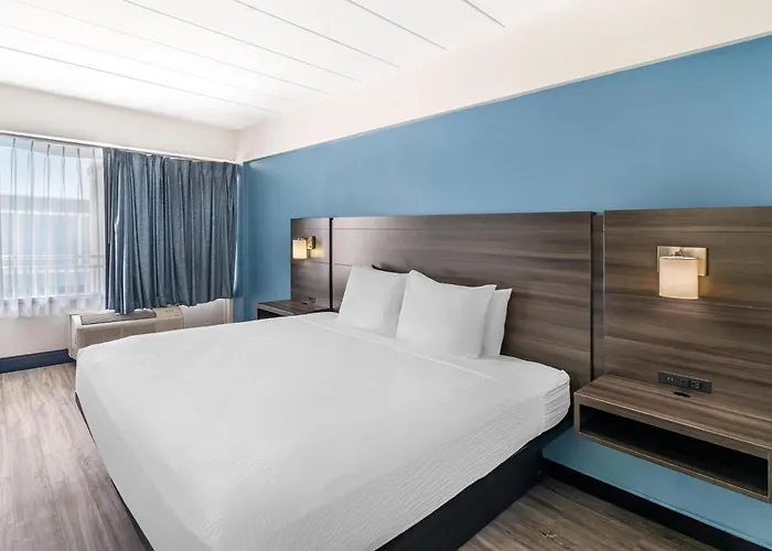 Surestay Hotel By Best Western Virginia Beach Royal Clipper