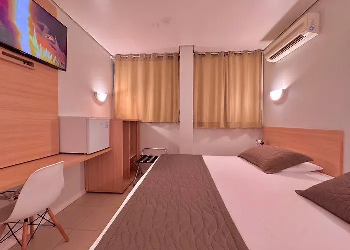 Igaras Hotel - Centro de Otacílio Costa, 49km de Lages
