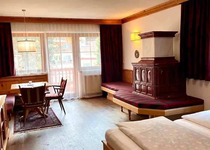 Hotel Garni Obermair Mayrhofen