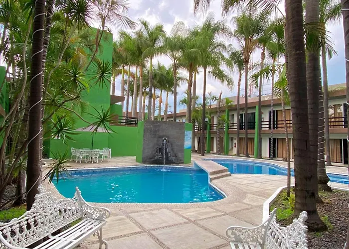 Hotel Suites Del Real