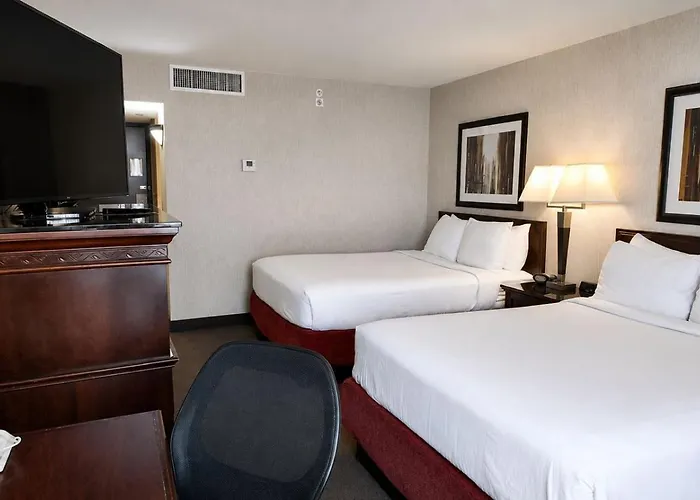 Hotel Lotus Kansas City Merriam