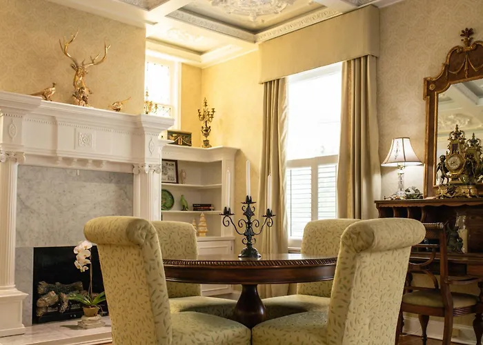 Edenton Collection-The Granville Queen Inn