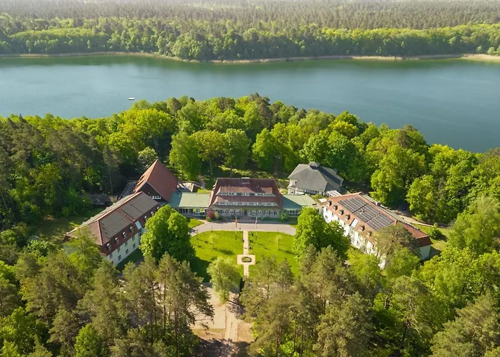 Hotel Doellnsee-Schorfheide