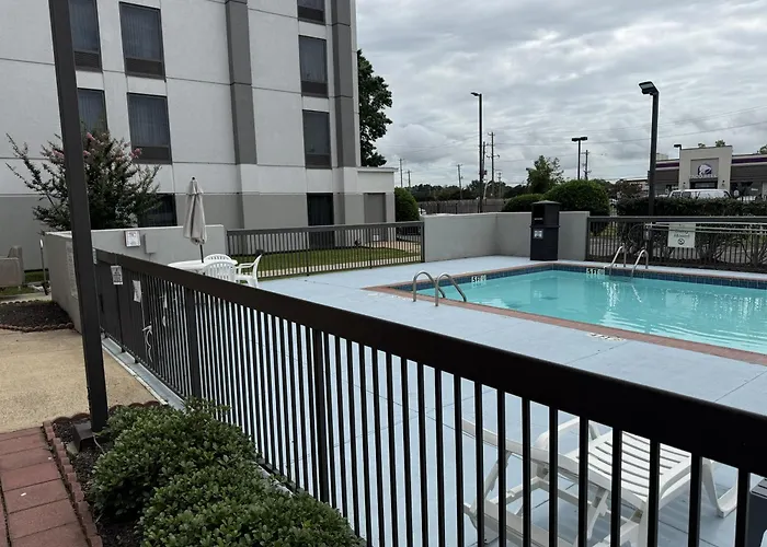 Sleep Inn & Suites Memphis Southeast