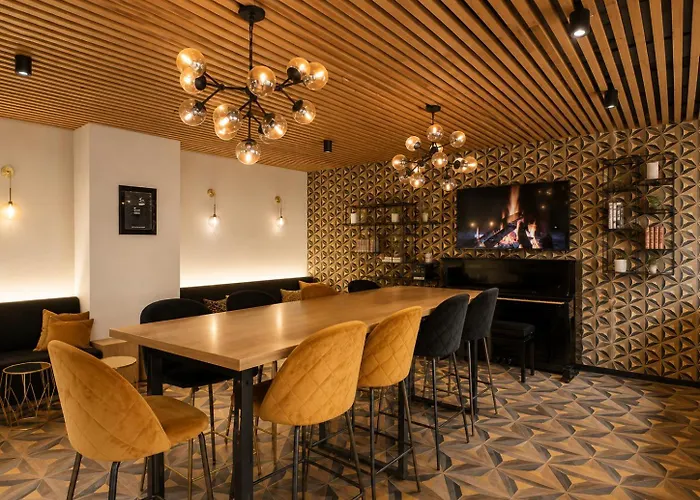 Logis Hotel Center