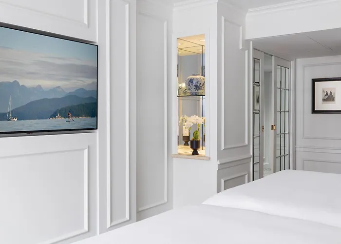 Wedgewood Hotel & Spa - Relais & Chateaux