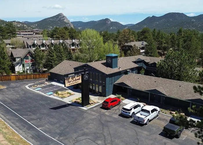 Trailborn Rocky Mountains Outpost