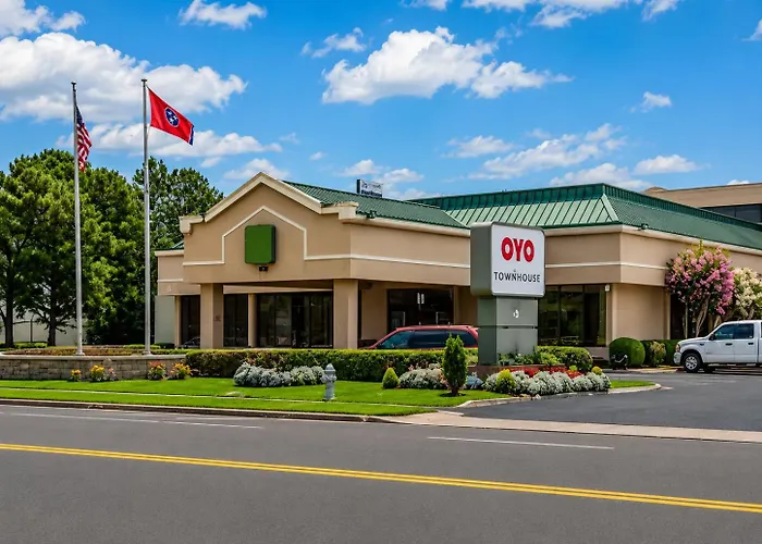 Oyo Memphis Tn I-40