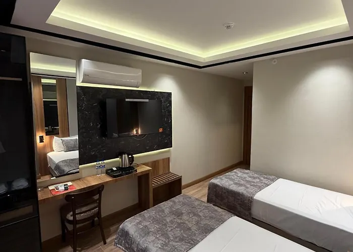 Nil Hotel