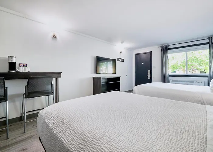 Motel Newstar Laval
