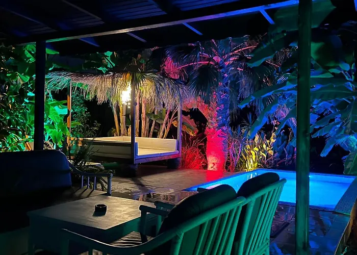 Kiris Garden Hotel
