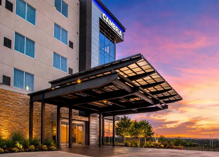 Cambria Hotel Austin Uptown Near The Domain