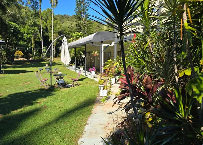 Bramston Beach Resort And Restaurant