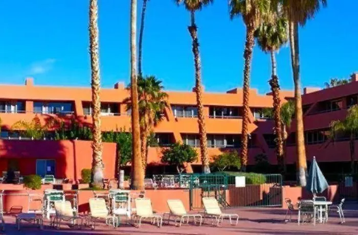 Marquis Villas