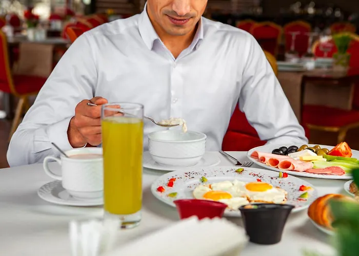 Hotel Noir - Free Brunch & Breakfast Until 13-00 - Vicinissimi A Mirabilandia