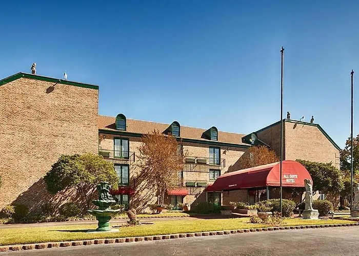 Royal Suites Baton Rouge Near Lsu And Airport