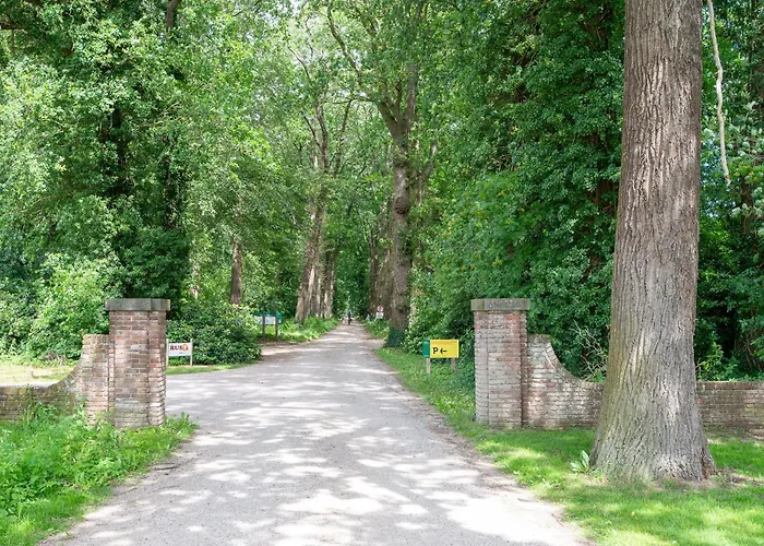De Zwaluwenburg