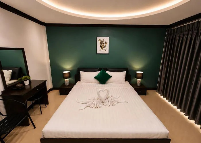 Svah Boutique Patong