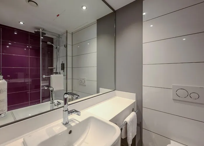 Premier Inn Duisburg City Altstadt