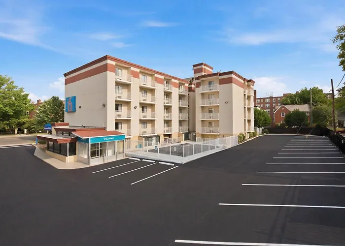 Motel 6-, Dc