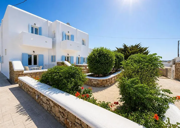 Eleftheria & Apartments