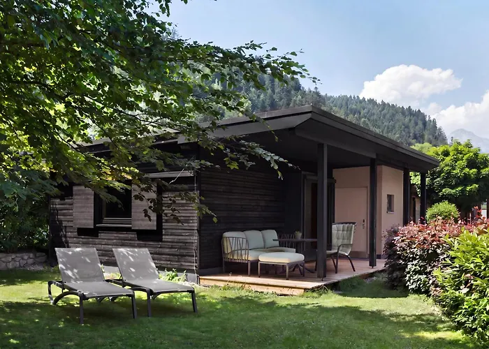 Natürlich Hell. Aparthotel&Camping