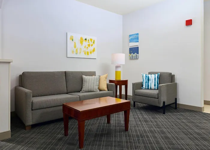 Comfort Suites Springfield-Eugene