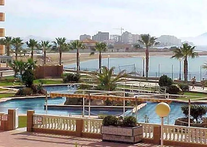 Hoteles Baratos en La Manga del Mar Menor 
