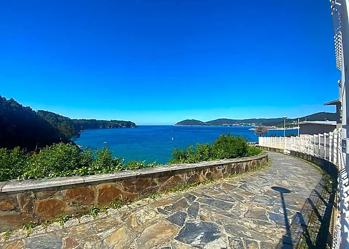 Apartamentos Las Sirenas Viveiro