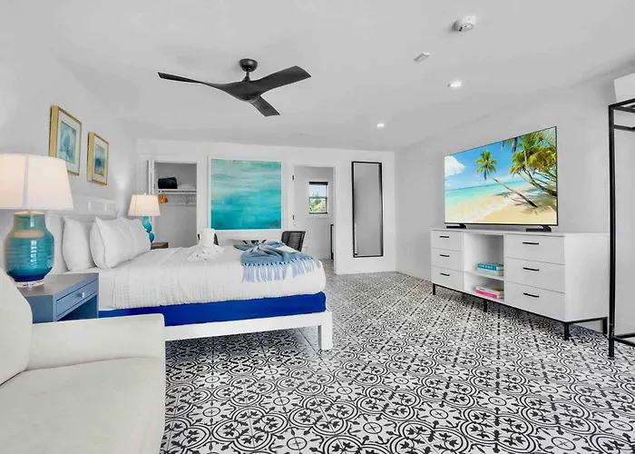 Seaside At Anna Maria Island Inn