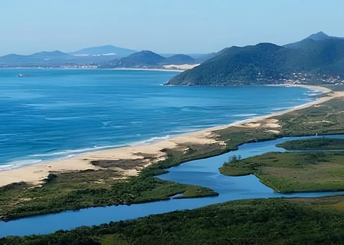 Chalés da Guarda do Embaú