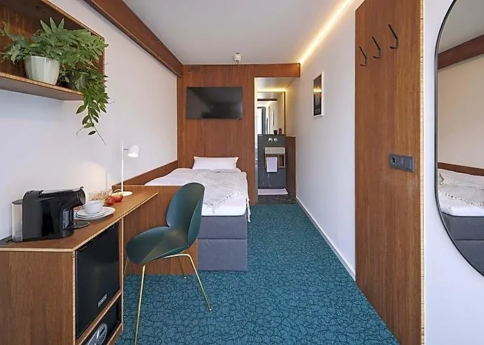 TIN INN Montabaur l einfach gut - Nachhaltiges Hotel aus Überseecontainern