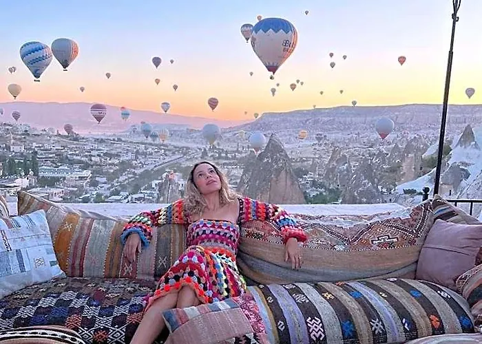 Arif Cave Hotel