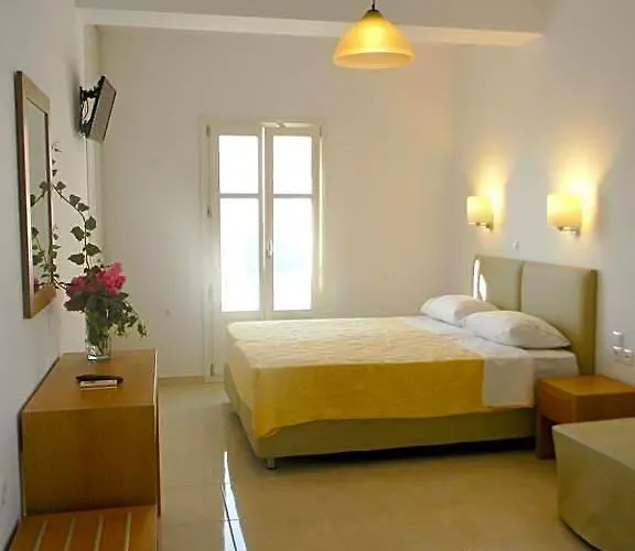 Anatoli Rooms