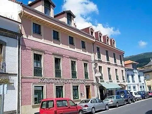 Hotel Nueva Allandesa
