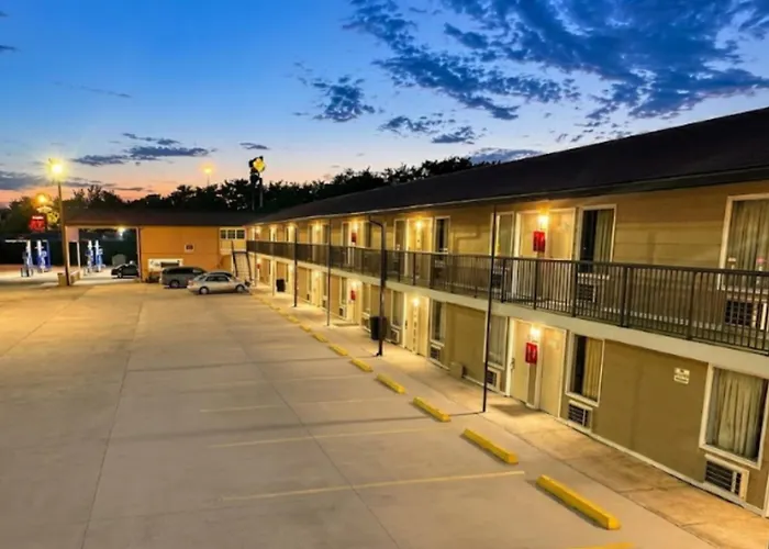 Economy Inn