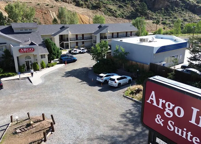 Argo Inn And Suites