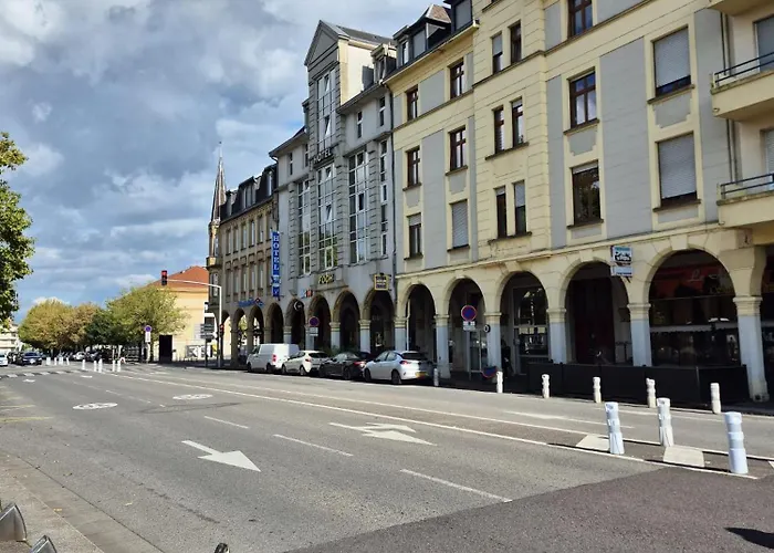 Suite Élégante Thionville Gare Proche Luxembourg