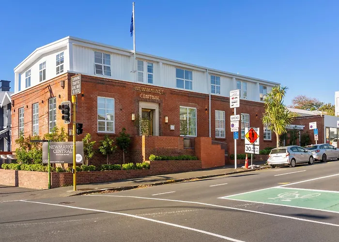 Newmarket Central - Boutique Suites