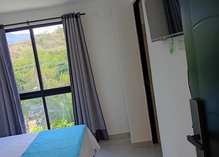 Blue Days Hotel Melgar