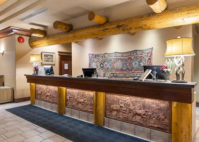 Banff Caribou Lodge And Spa