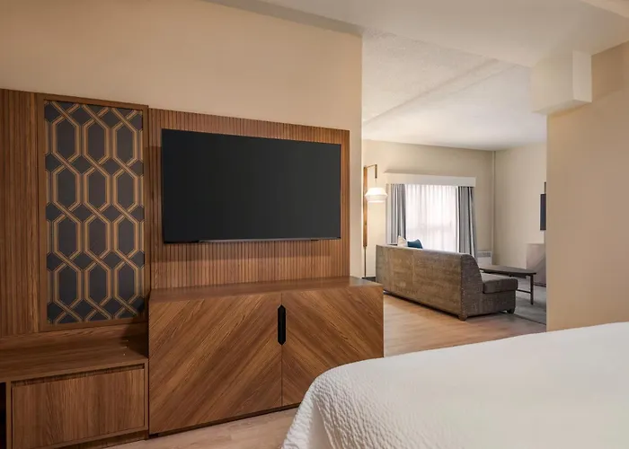 Holiday Inn & Suites Vancouver Downtown By Ihg