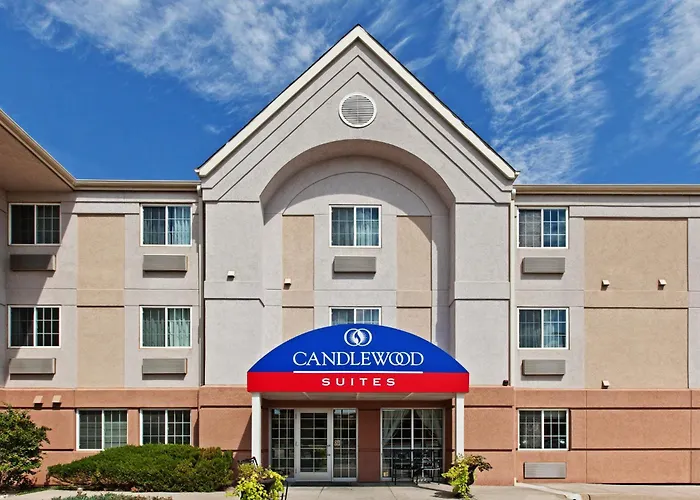 Candlewood Suites - Airport By Ihg