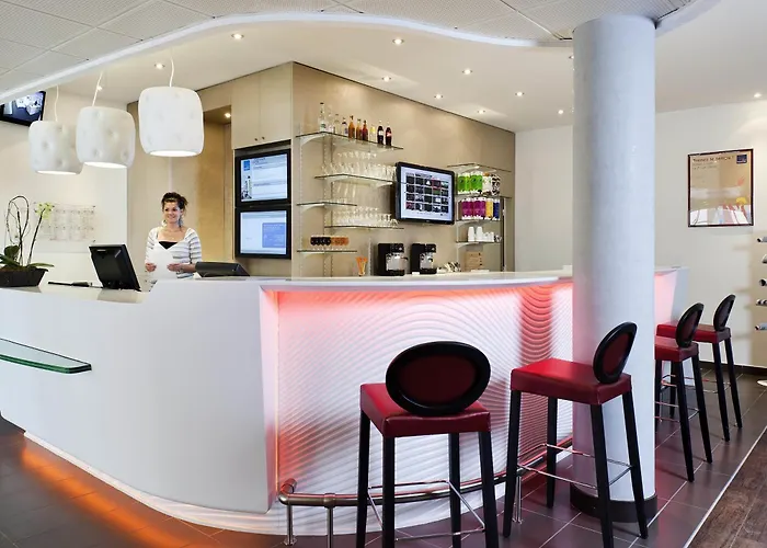 Novotel Suites Perpignan Centre - Grandes Suites & Confort Centre-Ville
