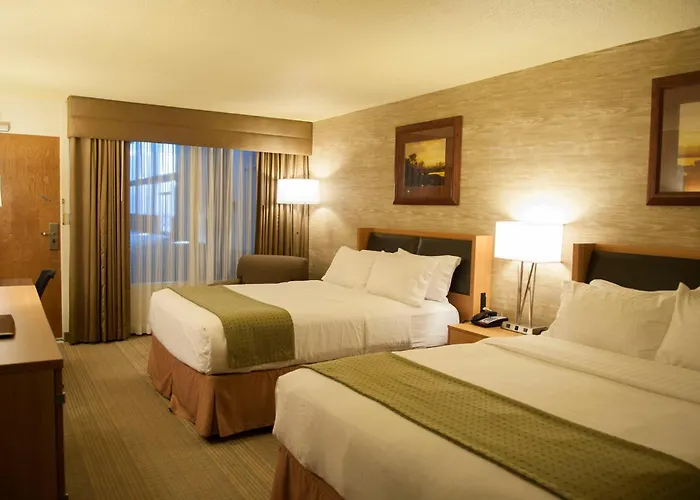 Holiday Inn -Convention Center By Ihg