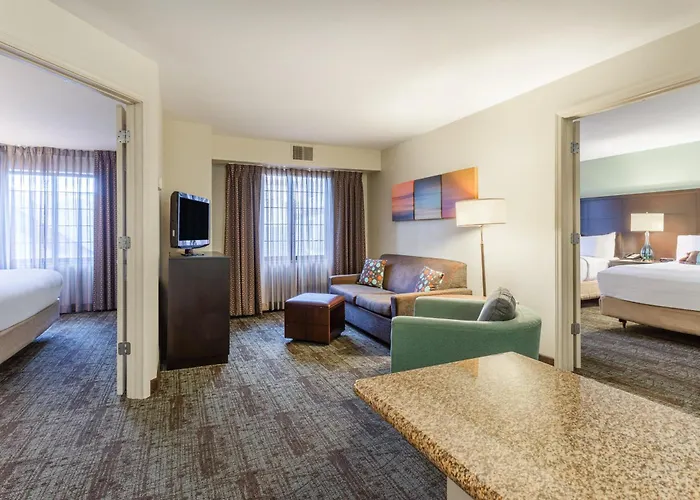 Staybridge Suites Davenport By Ihg