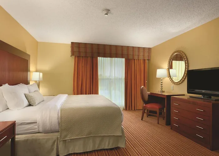 Embassy Suites Murfreesboro - Hotel & Conference Center