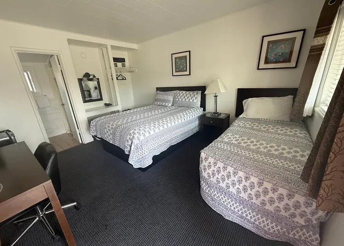 Sonoma Lodge