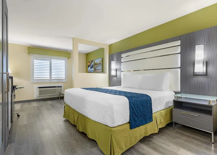 Best Western Antelope Inn & Suites