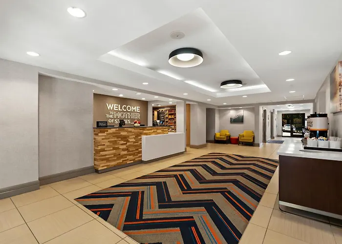 Hampton Inn & Suites Fort Belvoir South